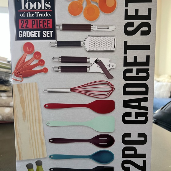 Tools Of The Trade 22 Piece Gadget Set - Picture 3 of 5